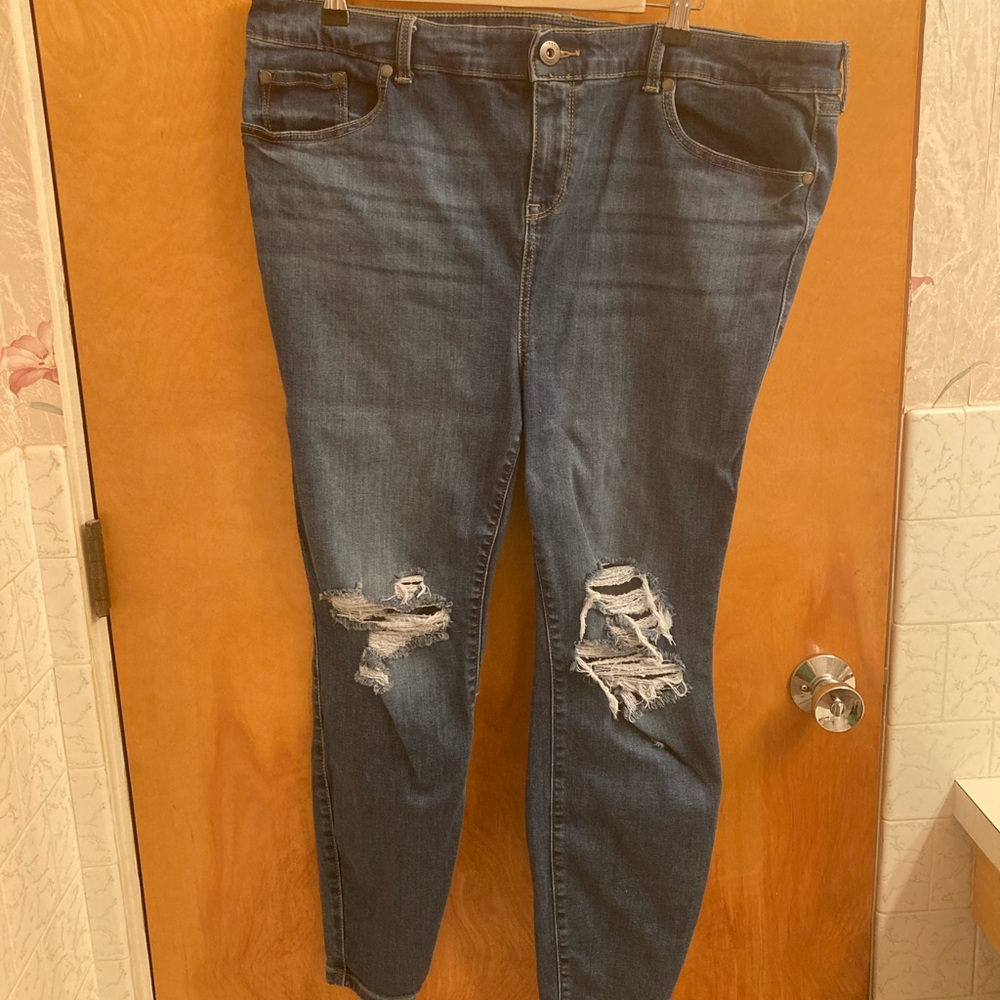 TORRID MIDFIT JEANS 18S